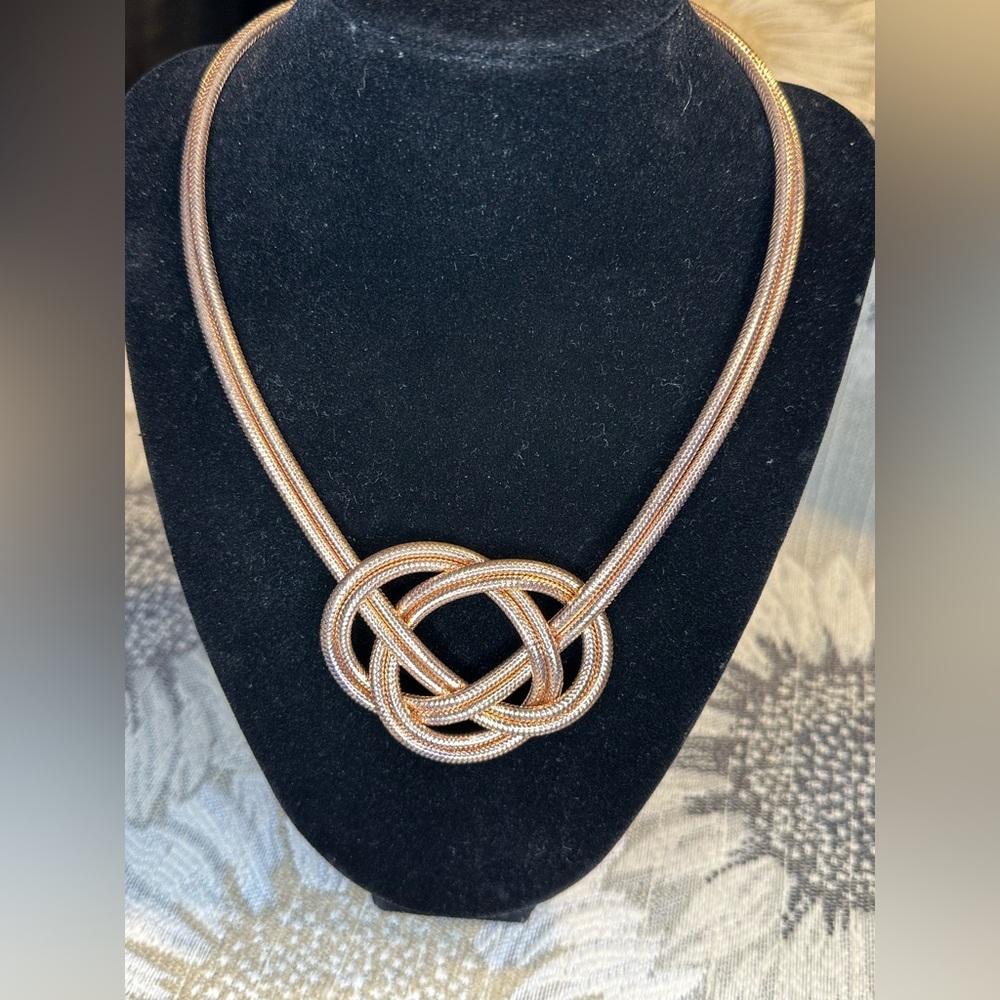JCM Silver knot necklace makes a statement! - Picture 3 of 8